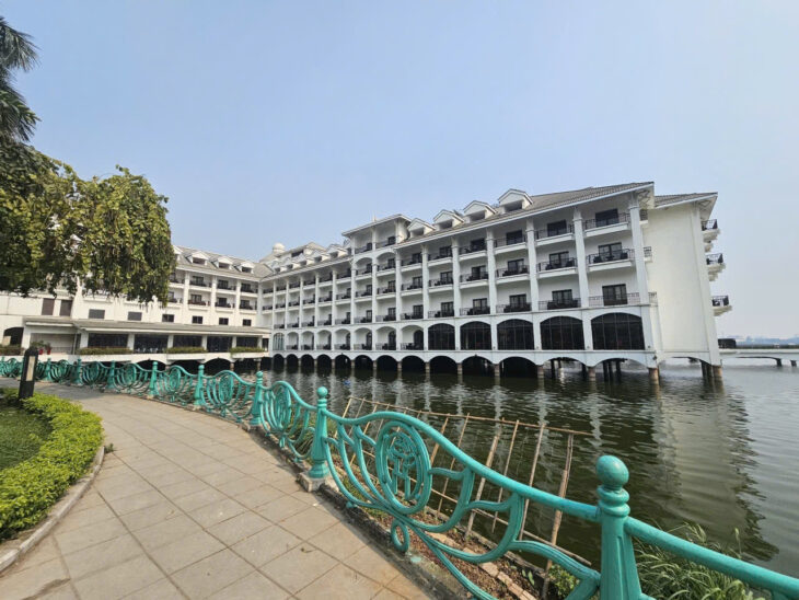 BÁN NHÀ MẶT PHỐ TỪ HOA – 220M² – DOANH THU ỔN ĐỊNH 250 TRIỆU/THÁNG-MT QUYỀN LỤC