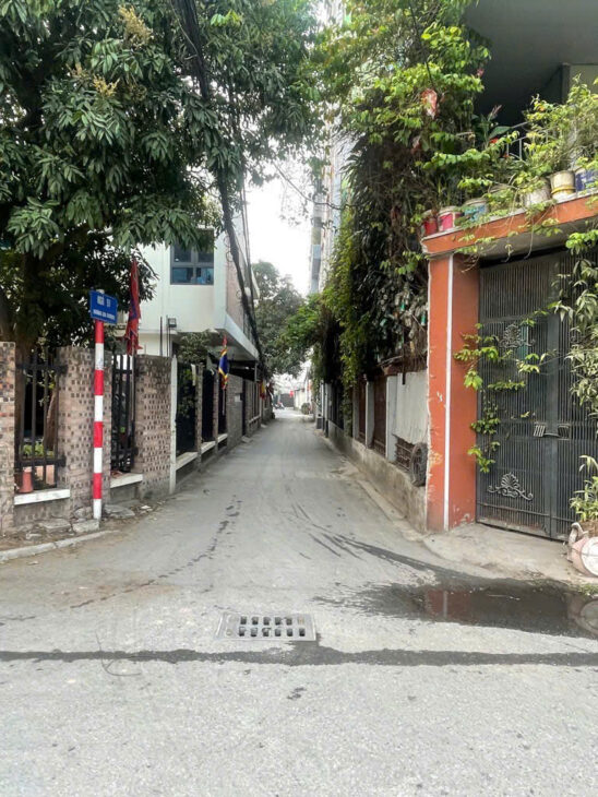 Bán đất thổ cư 70m2 Gia Thượng, Long Biên, 7.2 tỷ, sổ đỏ