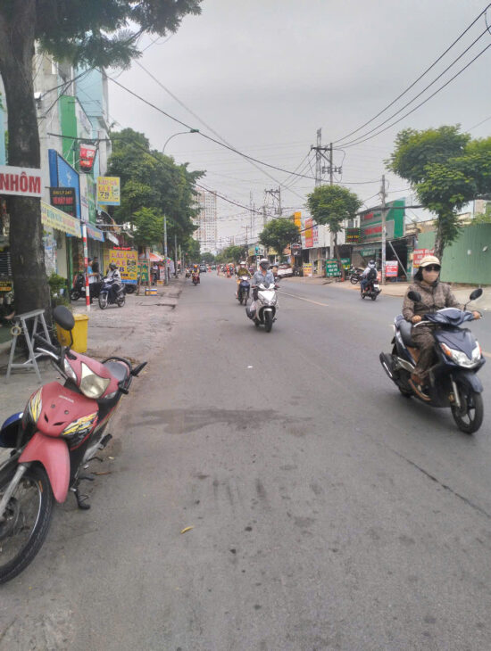 BÁN MẶT TIỀN KINH DOANH SẦM UẤT DƯƠNG THỊ MƯỜI 140M2 NHỈNH 10 TỶ