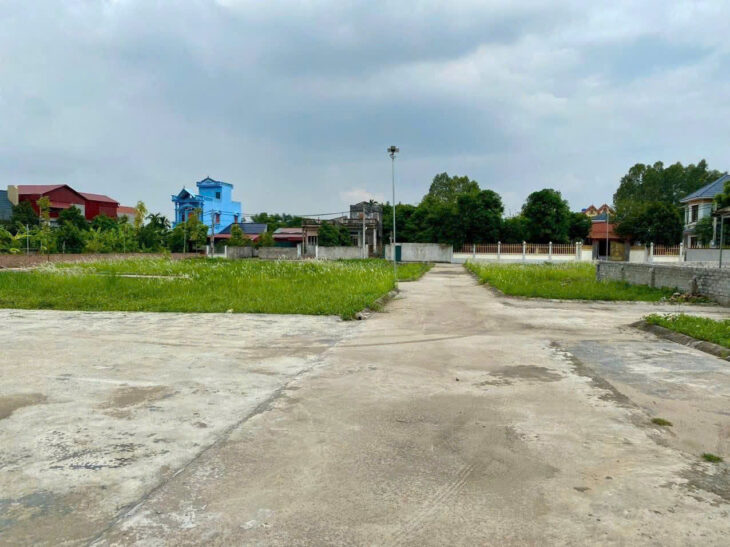 CHÍNH CHỦ CẦN BÁN LÔ ĐẤT CÓ VỊ TRÍ ĐẸP TẠI HUYỆN ÂN THI, TỈNH HƯNG YÊN