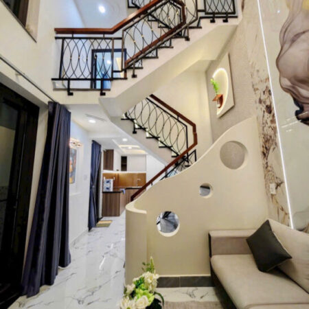 Sang nhượng tòa nhà Kinh doanh Dương Bá Trạc,Q8,TPHCM DTSD 1090MV DT 195mv