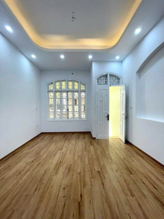BÁN NHÀ PHÂN LÔ, VỈA HÈ, KHÂM THIÊN- ĐỐNG ĐA, 54 M2, 5 TẦNG, GIÁ 22 TỶ.