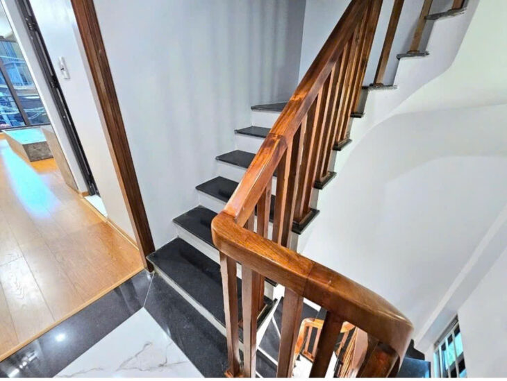 BÁN NHÀ XUÂN ĐỈNH, 5 TẦNG XÂY MỚI , OTO ĐỖ CỬA 40M2 – 7.3TY