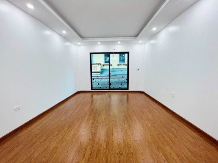 BÁN NHÀ XUÂN ĐỈNH, 5 TẦNG XÂY MỚI , OTO ĐỖ CỬA 40M2 – 7.3TY