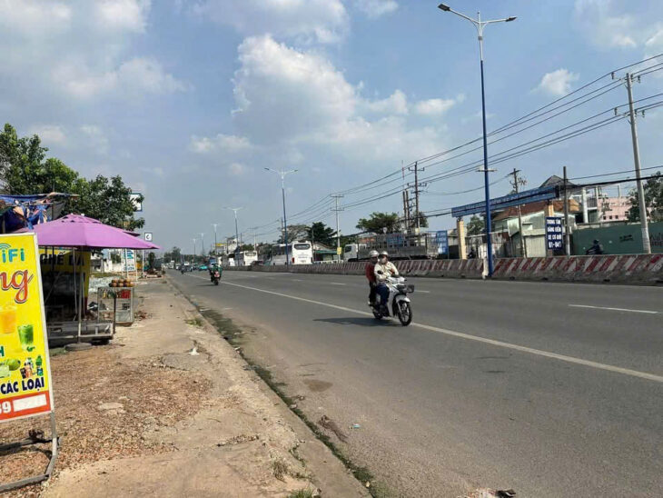Cho thuê mặt bằng mặt tiền Quốc Lộ 13, Thủ Dầu Một, Bình Dương – 400m², Giá 35 Triệu