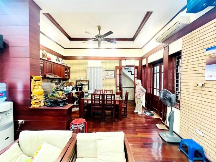 MẶT NGÕ NGUYỄN TRÃI – LÔ GÓC, NHÀ ĐẸP Ở NGAY – 30M RA PHỐ – GIÁ CHỈ 9.5 TỶ