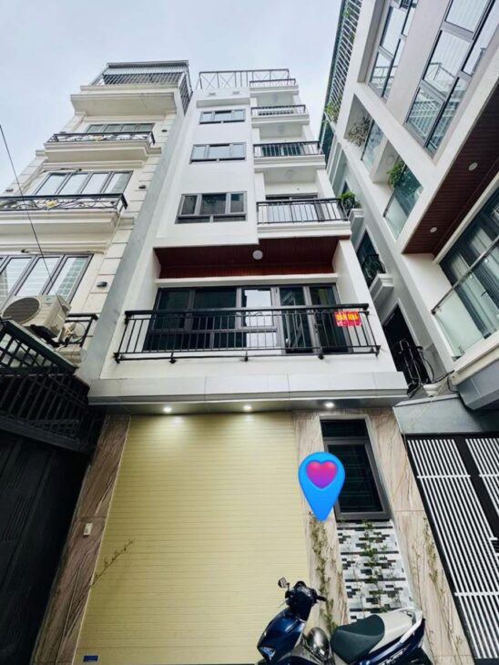 BÁN NHÀ LÔ GÓC NAM DƯ – NGÕ ÔTÔ TRÁNH, VÀO NHÀ – 6 TẦNG THANG MÁY – GIÁ 7 TỶ