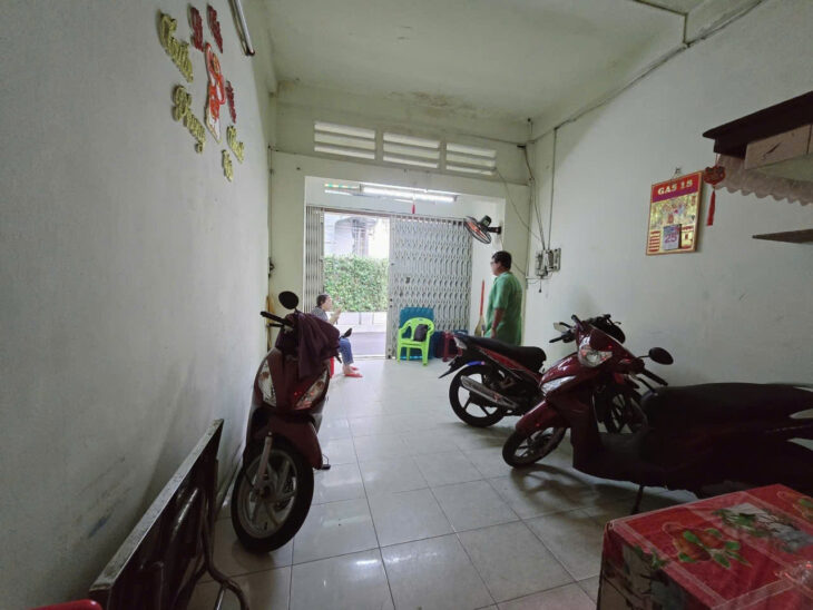 Bán nhà mặt phố(3.5.18) Cần Guộc 3 lầu 6pn phường 11 quận 8 chỉ 7,2 tỷ