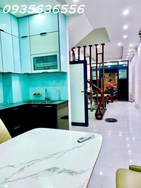 CHỦ CẦN BÁN GẤP – GIẢM SÂU – KHƯƠNG TRUNG 47M² x 5 TẦNG – GIÁ CHỈ 10.X TỶ – CÁCH Ô TÔ 10M
