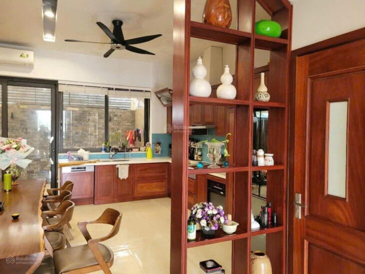 Bán liền kề lô góc 3 mặt thoáng siêu chất ô tô ngủ trong nhà- KĐT Phú Lương