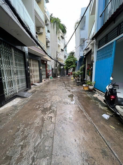 Bán nhà 10*9, HXH, gần Lạc Long Quân, Tân Bình, 2 lầu, nhỉnh 5 tỷ