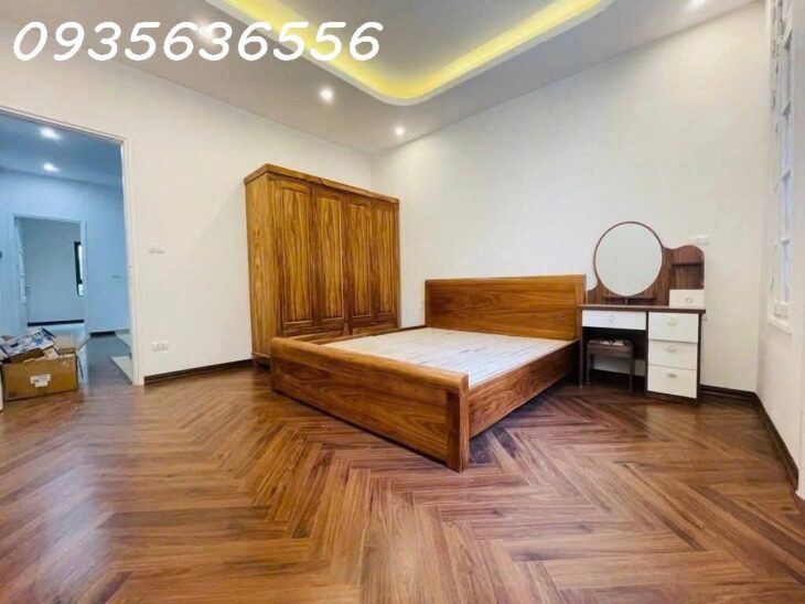 BÁN NHÀ PHỐ HOÀNG MAI – THANG MÁY – OTO VÀO NHÀ – KINH DOANH ĐỈNH – GẦN ĐỀN LỪ