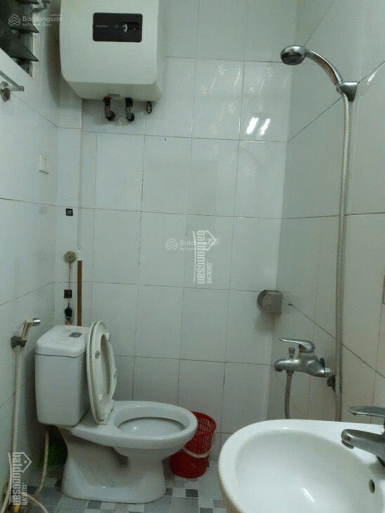 CĂN HỘ TẬP THỂ KIM LIÊN ĐỐNG ĐA T2, ĐI KHOÁ VỀ MỞ 3,5tr