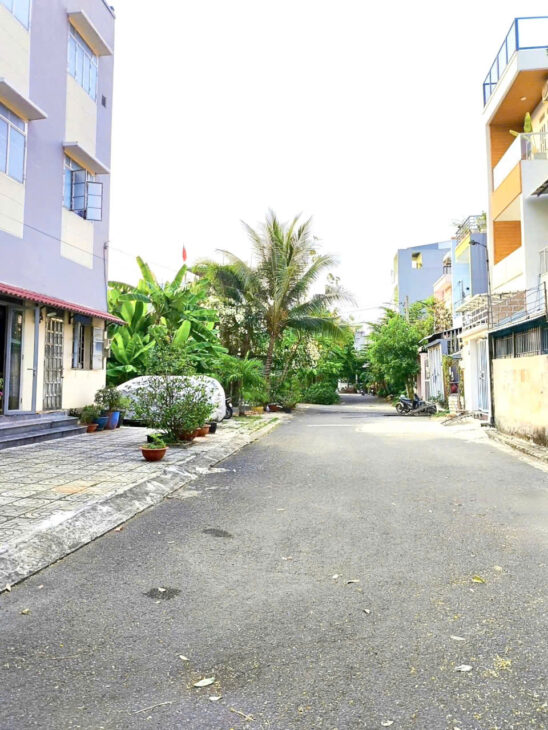 SOS, Gấp Bán ĐẤT NỀN, PHÂN LÔ, CHỢ LONG TRƯỜNG, Q9, HXH, Dt 53m2, Giá chỉ 3.65tl