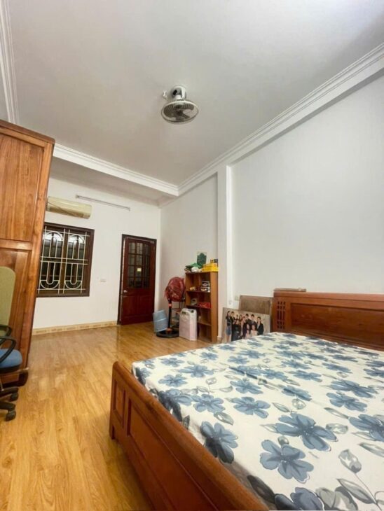 BÁN NHÀ -NGUYỄN LƯƠNG BẰNG-ĐỐNG ĐA-NHÀ ĐẸP-NGÕ CỰC THOÁNG-GẦN PHỐ