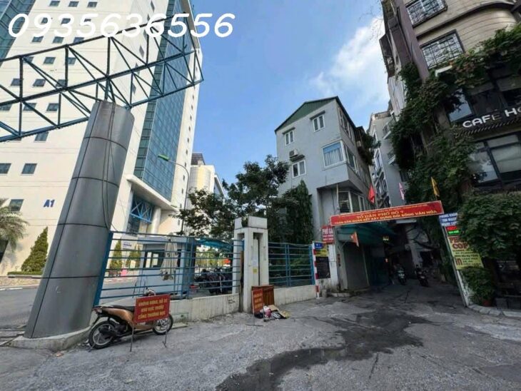 PHỐ VỌNG – PHÂN LÔ – 46M² x 5 TẦNG – MT 5.6M – GIÁ 11.X TỶ Ô TÔ ĐỖ CỬA – KINH DOANH NHỎ – DÒNG TIỀN