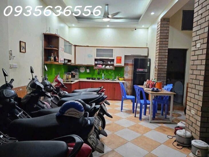 PHỐ VỌNG – PHÂN LÔ – 46M² x 5 TẦNG – MT 5.6M – GIÁ 11.X TỶ Ô TÔ ĐỖ CỬA – KINH DOANH NHỎ – DÒNG TIỀN