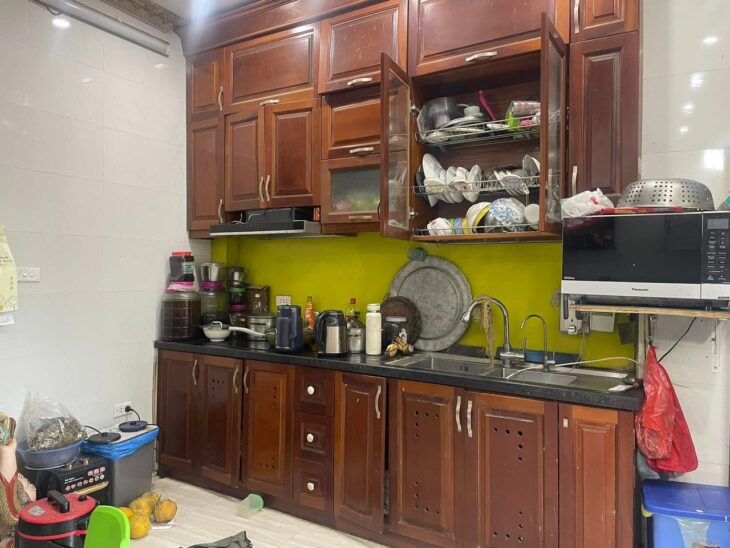 MẶT PHỐ NGHI TÀM – KINH DOANH ĐỈNH – ÔTÔ TRÁNH, DỪNG ĐỖ NGÀY ĐÊM – GIÁ 8 TỶ