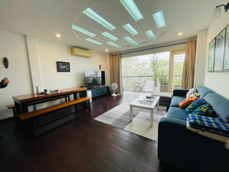 BÁN NHÀ MẶT HỒ TÂY LỘNG GIÓ – DÂN XÂY TÂM HUYẾT – CỰC CHẤT ĐẾN TỪNG MILIMET – 95M2X5T – 95 TỶ