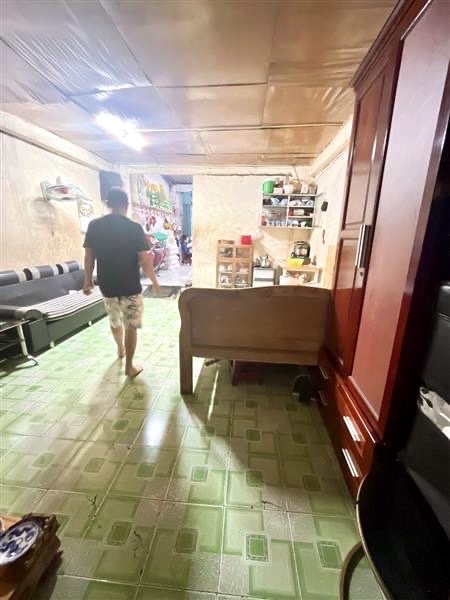 BNAS NHÀ MẶT TIỀN – KHU DÂN CƯ HIỆN HỮU- XE HƠI ĐỔ CỬA- THÔNG RA HOÀNG DIỆU VÀ NGUYEENC TÂT THÀNH.