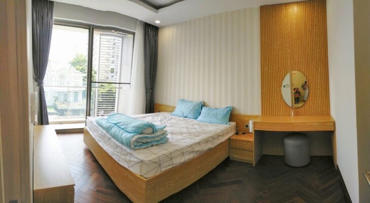cho thuê căn midtown M5 PMH 2 pn giá 1100$