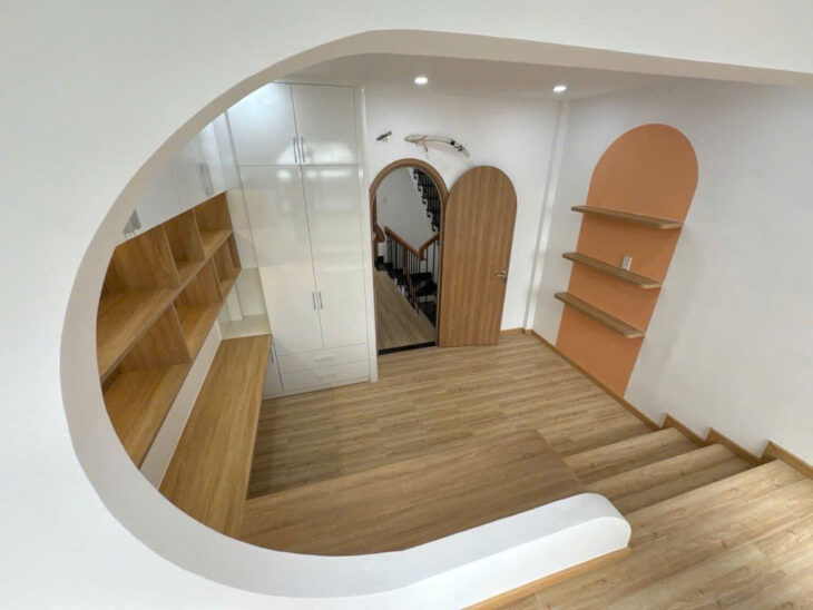 52m2 – 5 Tầng – 4PN 5 Tolet – $ 6,6 Tỷ , TK Hiện đại – Nở hậu – Sát HXH cách 20M ra MẶT TIỀN