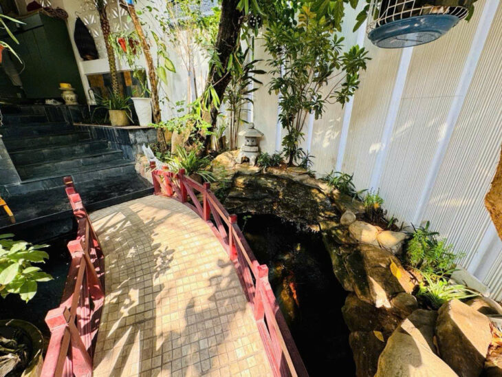 BIỆT THỰ SÂN VƯỜN TÂY HỒ SIÊU ĐẸP-LÔ GÓC-THANG MÁY-Ô TÔ ĐỖ TRONG HẦM 0965549363