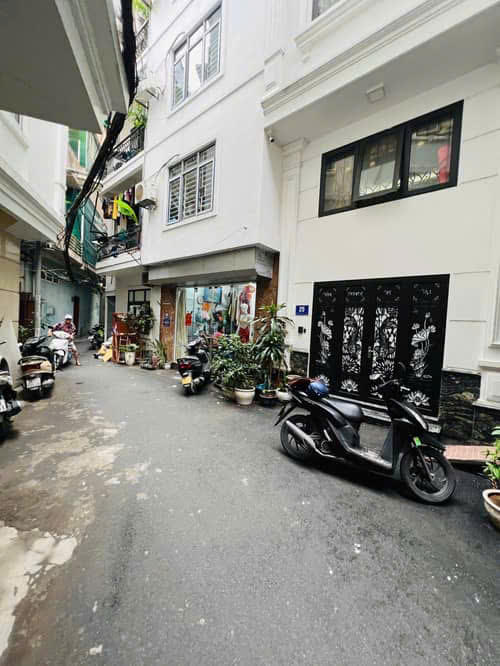 HOÀNG HOA THÁM – NHÀ 7 TẦNG THANG MÁY NHẬP – LÔ GÓC – OTO ĐỖ CỬA – 1 NHÀ RA PHỐ – KINH DOANH – VĂN