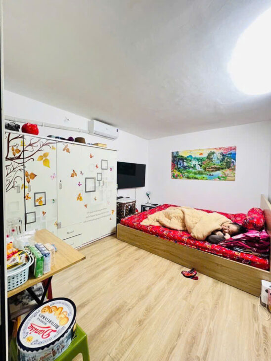 NHÀ TT ĐÃ THÔNG 3 TẦNG ĐẦY ĐỦ TIỆN NGHI, TRUNG TÂM ĐỐNG ĐA, GẦN KHÂM THIÊN CHỈ HƠN 3TỶ XÍU XIU MÀ