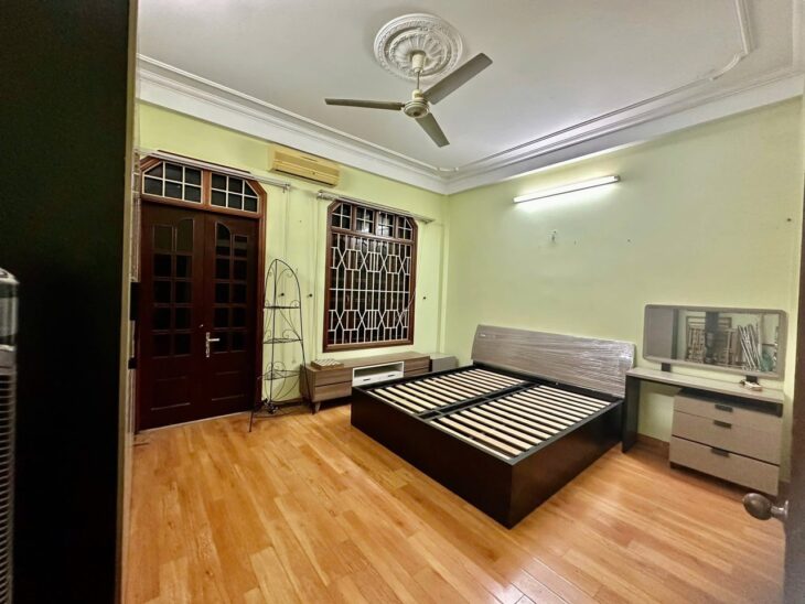 MẶT NGÕ LẠC LONG QUÂN – 20M RA PHỐ – NGÕ ÔTÔ TRÁNH – GIÁ 12 TỶ