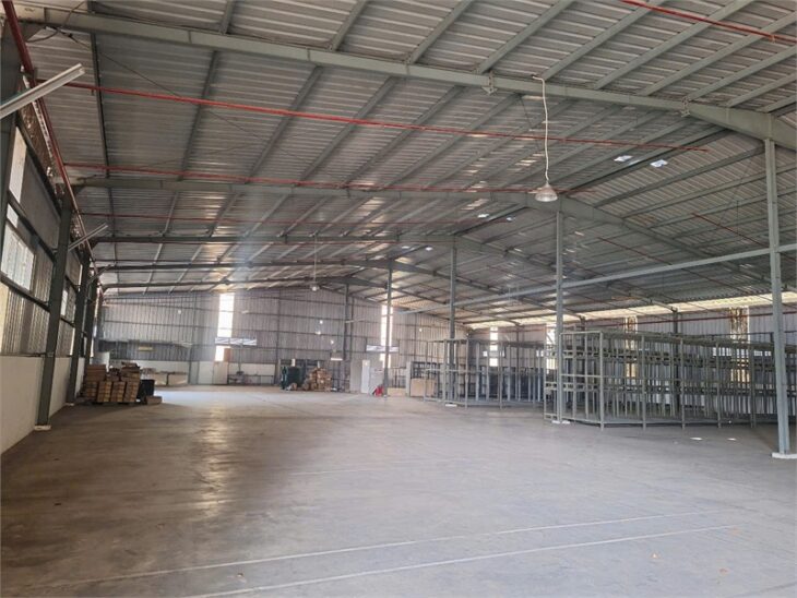 nhà xưởng sản xuất thu hút đầu tư đa dạng ngành nghề. các loại giấy phép đầy đủ.