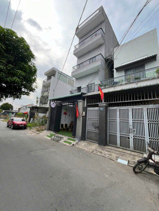 Bán Đất 181m² Tặng Dãy Trọ 3 Lầu Hẻm Xe Tải 1 Sẹc Quốc Lộ 13 Hiệp Bình Phước Thủ Đức ???? Giá 12 tỷ