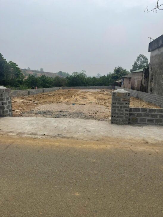 Cần bán lô đất mặt phố Đông Xuân 430m nhỉnh 14tr 2 ôtô tải thông tứ phía