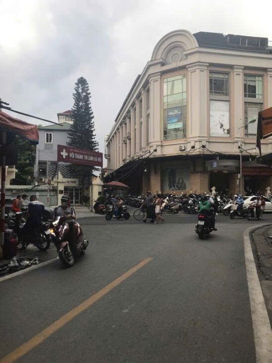 Bán nhà MP Hà Trung, Hoàn Kiếm 59m, 5T, MT 4m, Ô tô, KD, giá 49 tỷ. LH: 0366051369