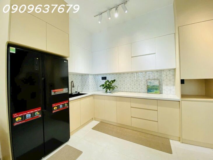 GV- SIÊU PHẨM XE VÀO NHÀ, XÂY MỚI 100% NGANG 6.5M 4 TẦNG, THIẾT KẾ HIỆN ĐẠI THIẾT BỊ THÔNG MINH 4 P