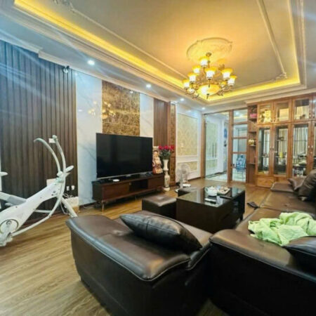 PHÂN LÔ TRẦN QUỐC HOÀN CẦU GIẤY, ÔTÔ TRÁNH, KINH DOANH, DT 43M2 GIÁ 13 TỶ 900