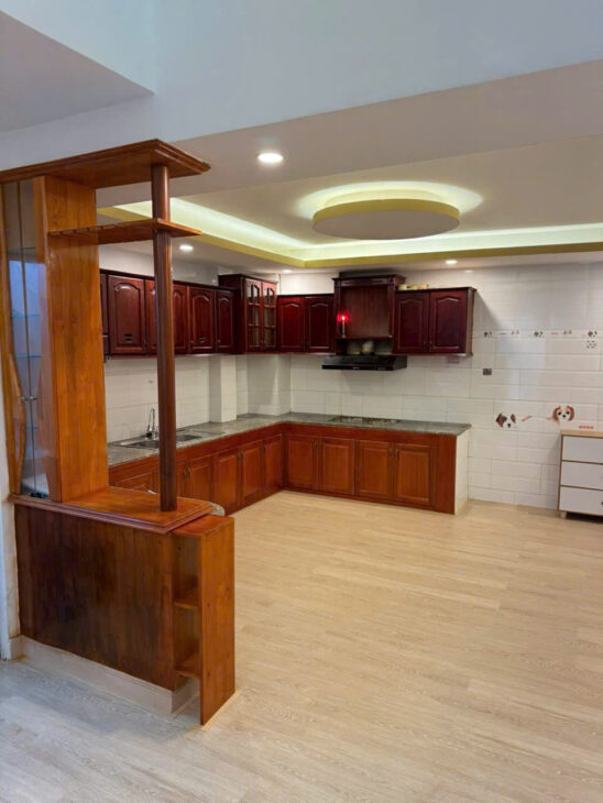 NHÀ ĐẸP QUẠN THANH KHUÊ- GẦN CHỢ – GẦN SÂN BAY