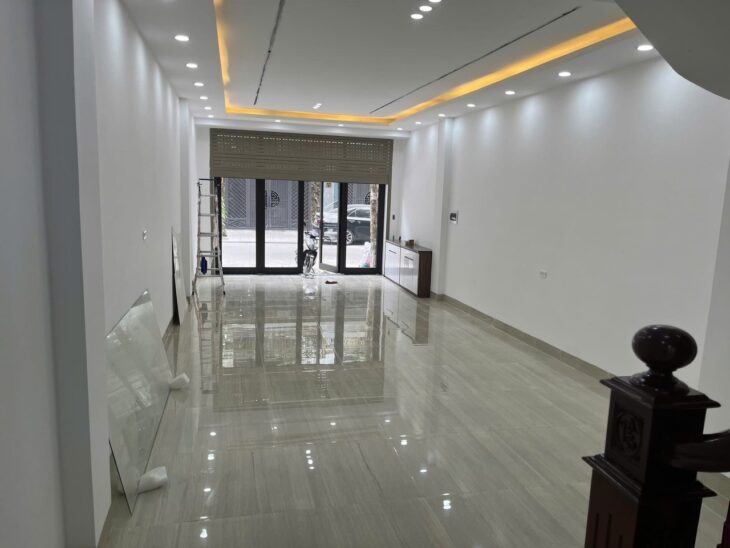 BIỆT THỰ LIỀN KỀ KĐT VĂN PHÚ – VỊ TRÍ KINH DOANH ĐẮC ĐỊA – THANG MÁY – GIÁ 22 TỶ