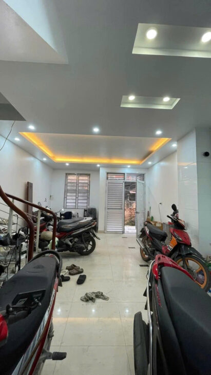 SIÊU PHẨM MẶT NGÕ KIM GIANG – Ô TÔ VÀO NHÀ – CHỈ 8.78 TỶ!