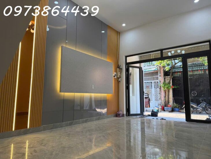 NHÀ ĐẸP 2 TẦNG HẺM XE HƠI THÔNG – LÂM THỊ HỐ – Q.12 – NGAY HIỆP THÀNH CITY –42 M2 – 2PN – 2WC- GIÁ