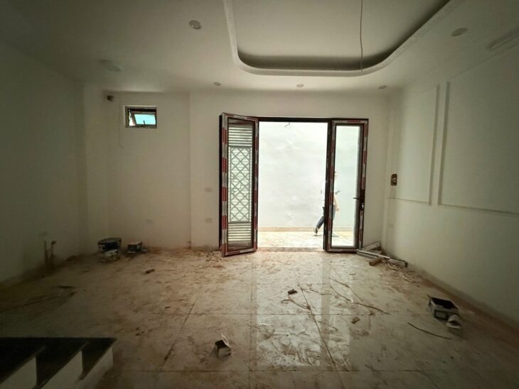 BÁN NHÀ -PHỐ TÔN ĐỨC THẮNG-NHÀ XÂY MỚI 5TẦNG -DT 30M2 -MT 5.2m giá chỉ,7.5 TỶ