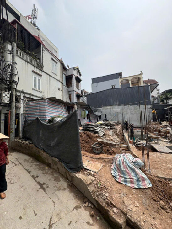 Đất đầu tư Âu Cơ, 107m2, MT6.9, Ô tô vào , xây ccmn, kinh doanh, giá 21 tỷ