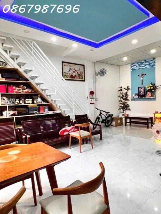 BÁN NHÀ 2 TẦNG HẺM BÙI THỊ XUÂN – PHƯỚC TIẾN, TRUNG TÂM NHA TRANG – SỔ HỒNG HOÀN CÔNG