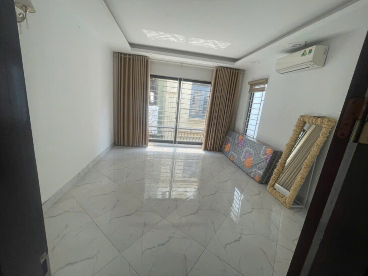 Bán nhà phố Kim Ngưu, nhà lô góc mặt ngõ, 32m2 5 tầng, giá nhỉnh 6 tỷ