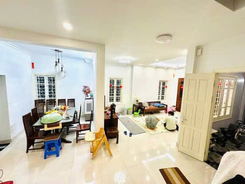 ÂU CƠ – NHÀ SÂN VƯỜN – LÔ GÓC 3 THOÁNG – THOÁNG MÁT QUANH NĂM – YÊN TĨNH – NHIỀU TIỆN ÍCH