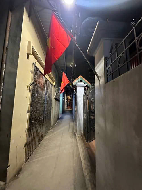 ÂU CƠ – NHÀ SÂN VƯỜN – LÔ GÓC 3 THOÁNG – THOÁNG MÁT QUANH NĂM – YÊN TĨNH – NHIỀU TIỆN ÍCH