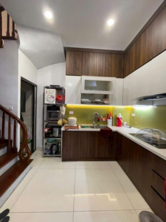 BÁN GẤP – NHÀ PHÁO ĐÀI LÁNG – 5 TẦNG FULL CÔNG NĂNG -33M2 GIÁ CHỈ 8.3 TỶ