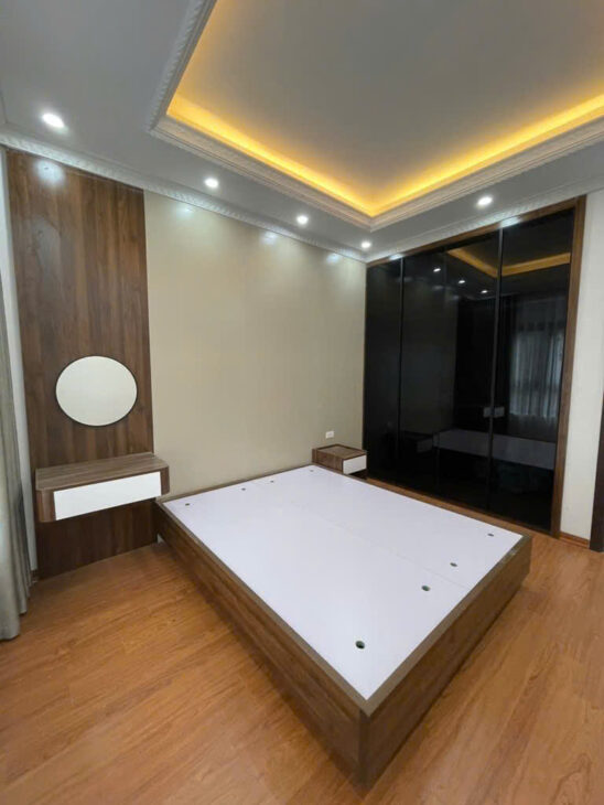 Bán nhà mặt ngõ kinh doanh Thụy Khuê, Tây Hồ, xây mới, mặt tiền hơn 6m, 40m, 4 tầng, 9.3 tỷ.