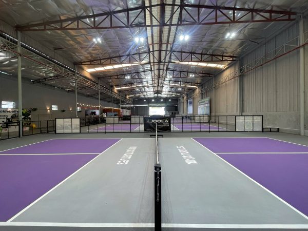 Thủ Đức ! Sang nhượng sân pickleball DT : 1500m2 , có 5 sân , mái che và Quán Cafe + 2 Phòng ở và
