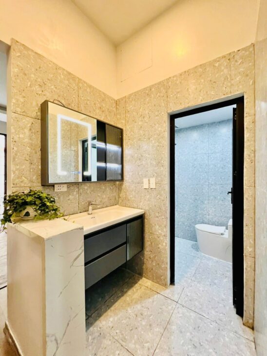 MẶT NGÕ BÙI XƯƠNG TRẠCH – 30M RA PHỐ – NGÕ NÔNG, ÔTÔ ĐỖ CỬA – GIÁ 9 TỶ